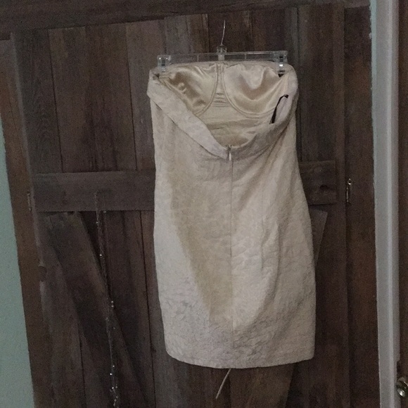 Strapless mini dress never worn no tag - Picture 2 of 2